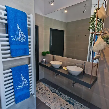 Nervi House - Close To Sea